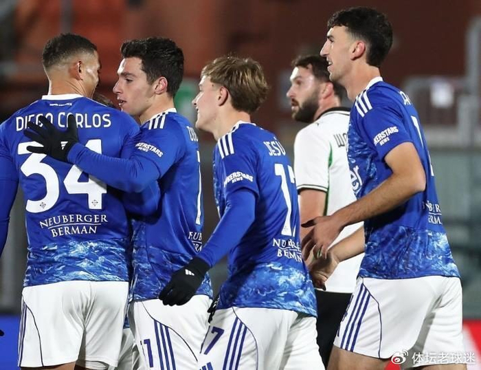 科莫队冲击欧冠区：无意大利球员的异类球队崛